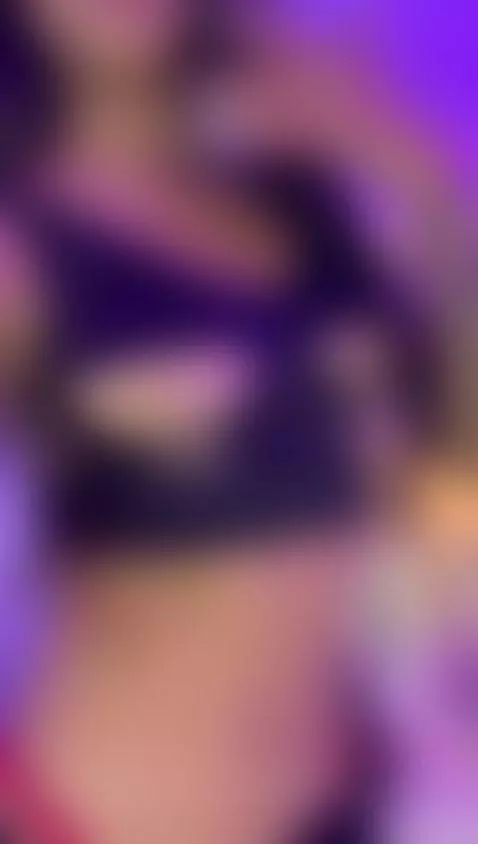 The music is loud, but I’m even louder. Want to feel the rhy... by anahisbennett