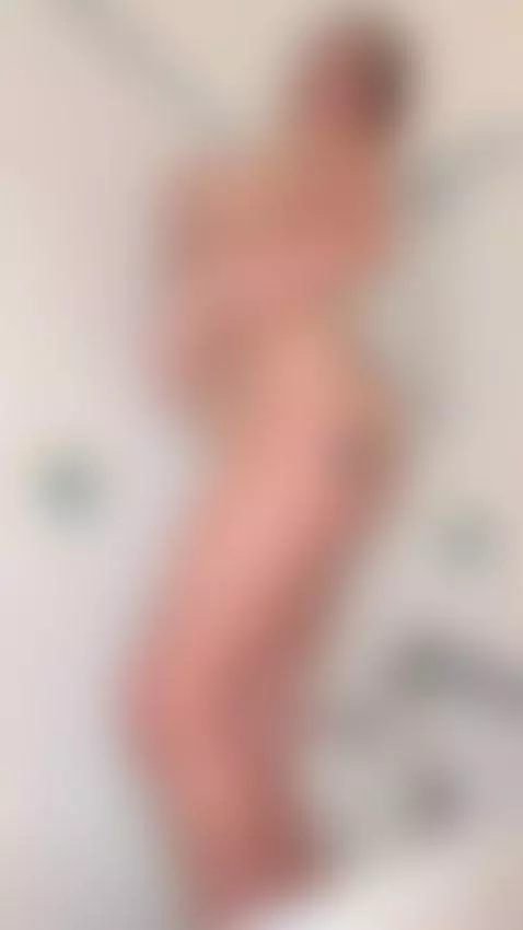 The rhythm takes me over completely 😏🩶 by anoraidol