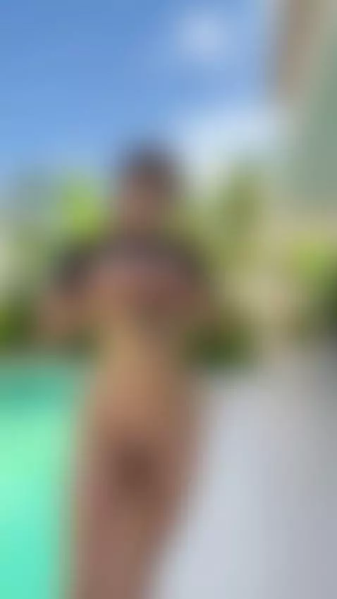 My skin listens when your eyes do 💋💦 by anoraidol