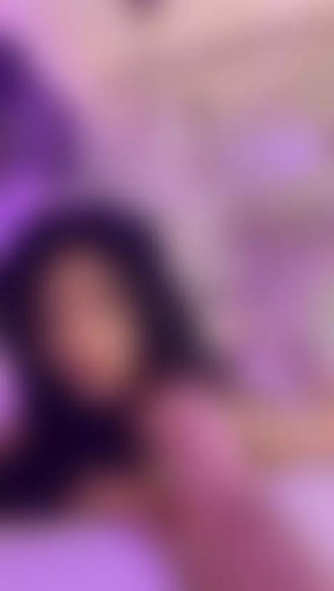 Playful with your milk and make it drip with pleasure 🔥🥵 by ameliatrevicott