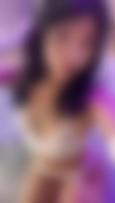 naughty and sensual would you like to fill me with milk? 🔥🥵 by ameliatrevicott