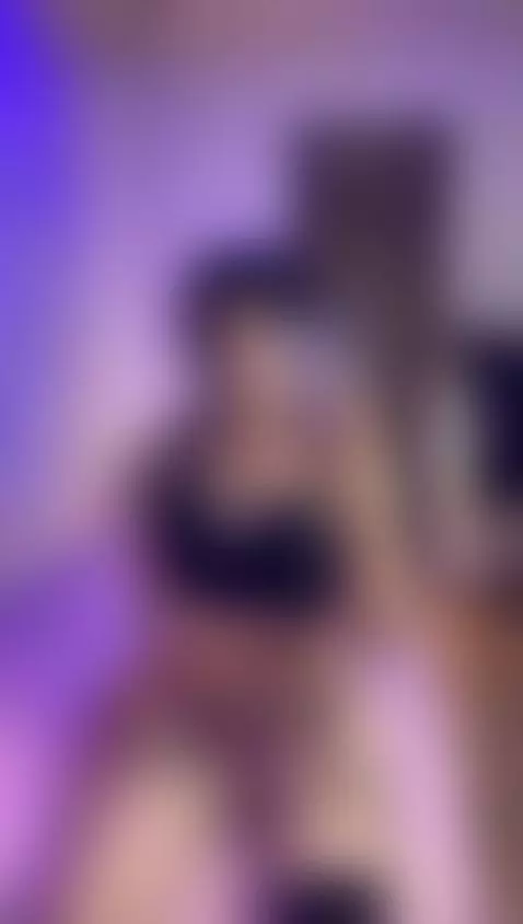 I'm so naughty I want your cock to fill me with pleasure 💦🥵 by ameliatrevicott