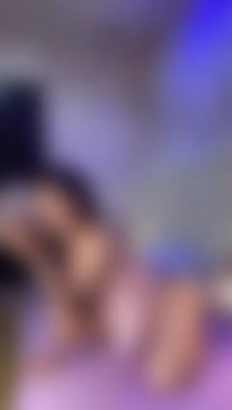 I am burning with passion to see your rich and juicy cock by ameliatrevicott