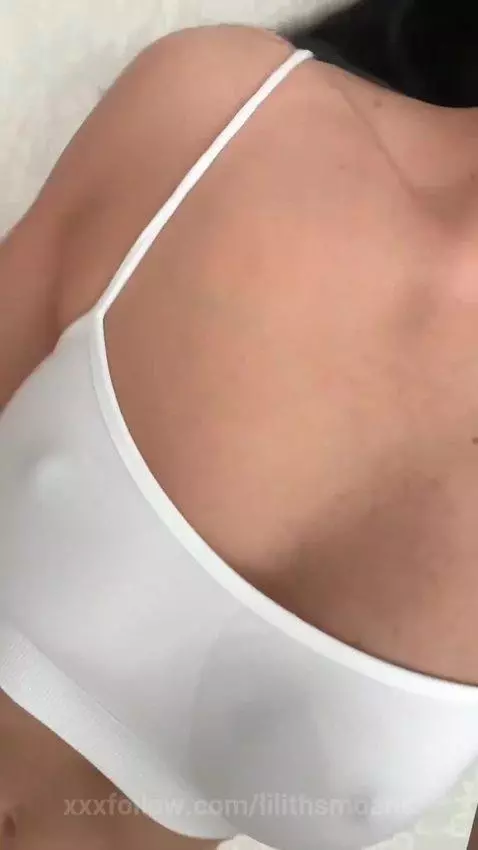 Hey gorgeous people! 👸 Please subscribe to Only Fans! I enjo... by lilithsmoans