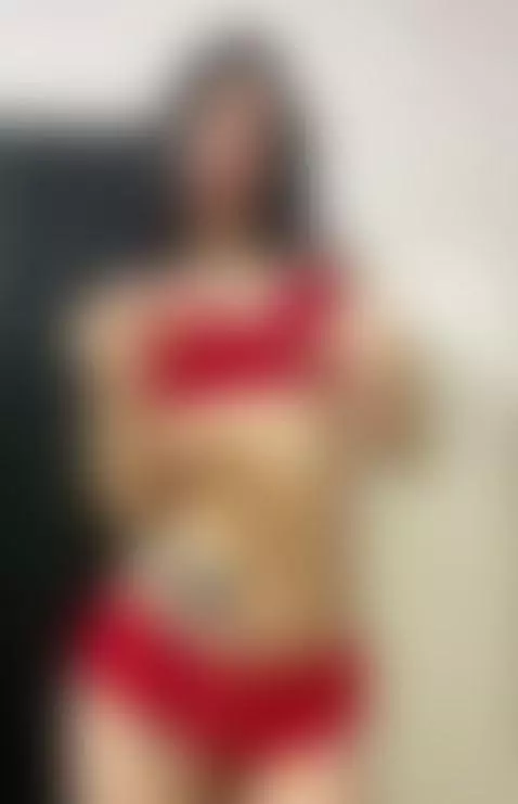 Guess what part of my body I’m touching right now… by soniadell