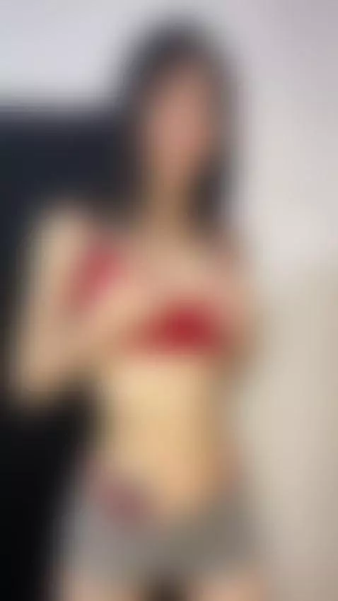 Cum on my lower back and spread it. by soniadell