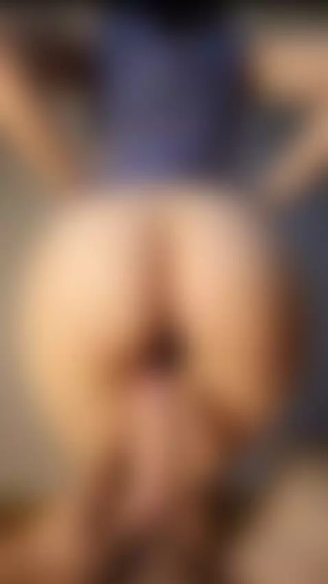 Should I let him in? 🤭 by milfypleasure