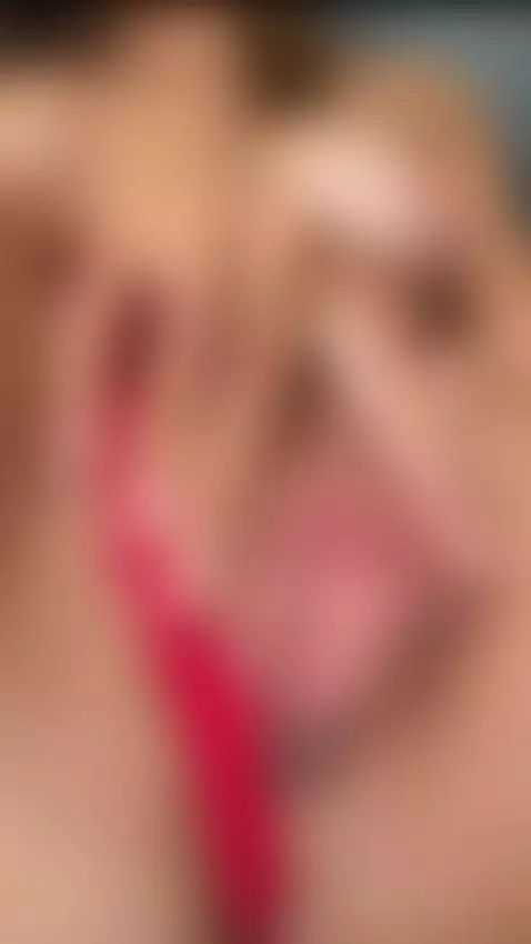 Open my pussy for you by milfypleasure