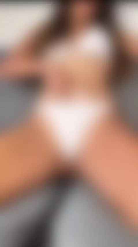 I'm so horny for you by milfypleasure