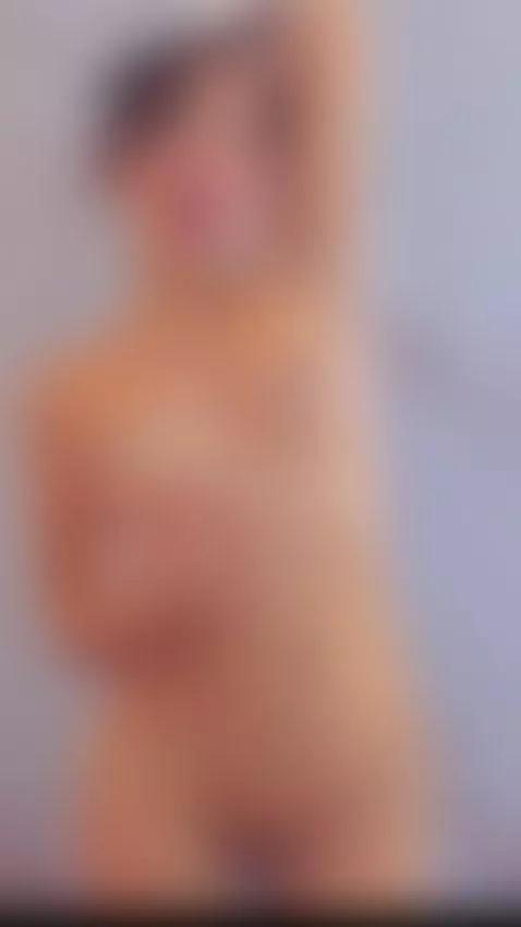 LET ME CAPTIVATE YOU WITH MY SEXY AND HOT CURVES by victoriadubois