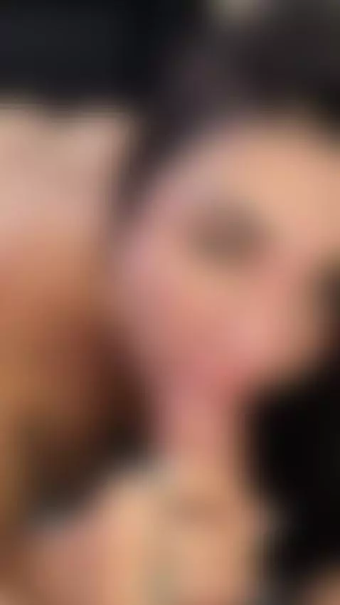 mi hermanastro tiene una pollo enorme 😈🍆 by silvanalee88