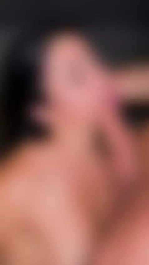 yo espero que esta polla me destrace mi vagina 🍆😈 by silvanalee88