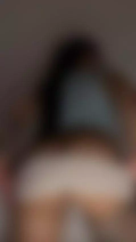 u like the milf pussy? by silvanalee88