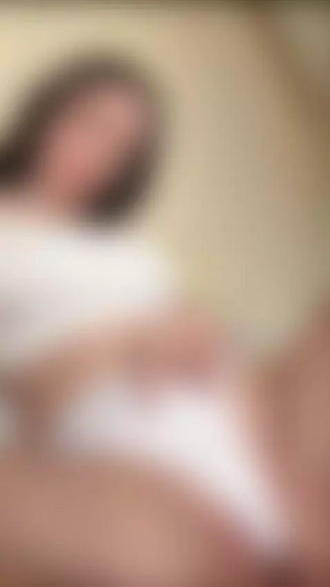 Lightness and sincerity in every moment 😊 Don’t forget to su... by victoriaspicy