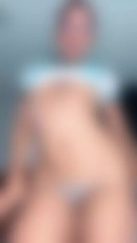 Onlien every day from 7 pm to 2 am Colombia time, I'll be wa... by heilyrosse