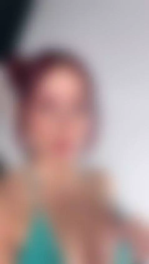 Online https://HeilyRosse.cammodels.com everyday 7pm to  2 a... by heilyrosse