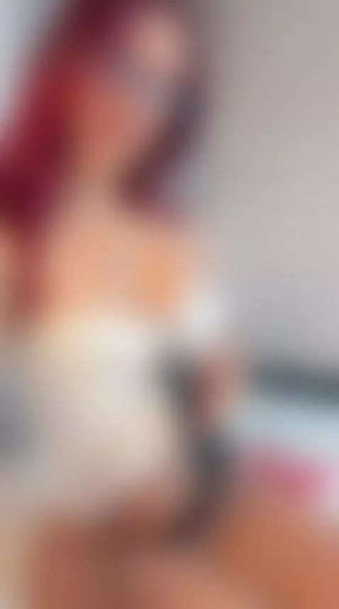 online https://HeilyRosse.cammodels.com by heilyrosse