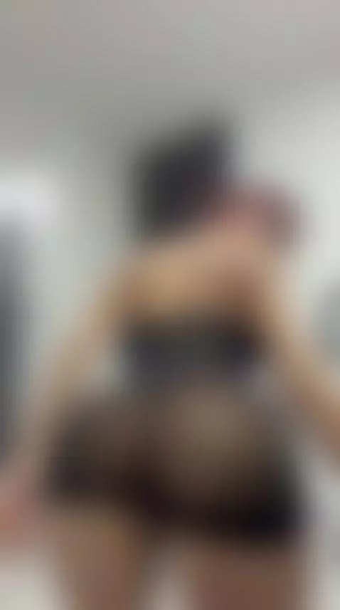 Online by heilyrosse