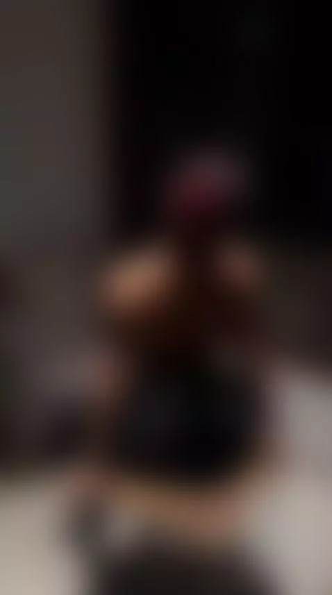 Online by heilyrosse