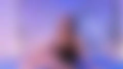 I would like you to caress my skin without stopping.👅🍒💋 by valeriagrace