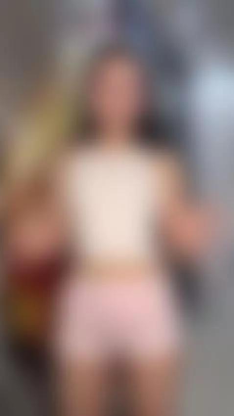 From casual to stunning — see it all on OnlyFans! 🌸 by nikkimelt