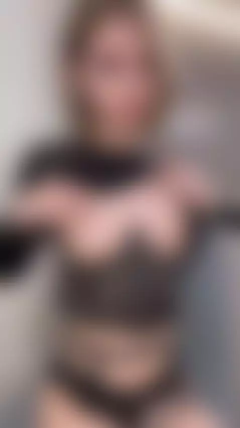 A little slut at your service by slyykarina