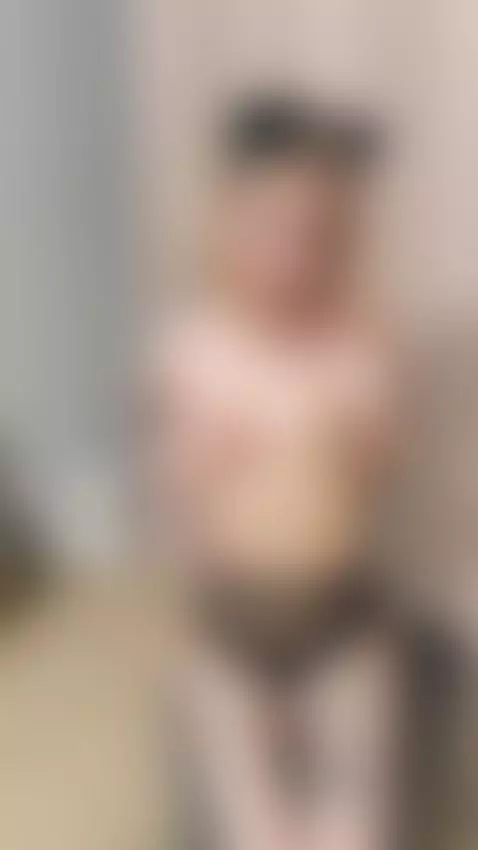 I get wet imagining an older man taking my virginity by slyykarina