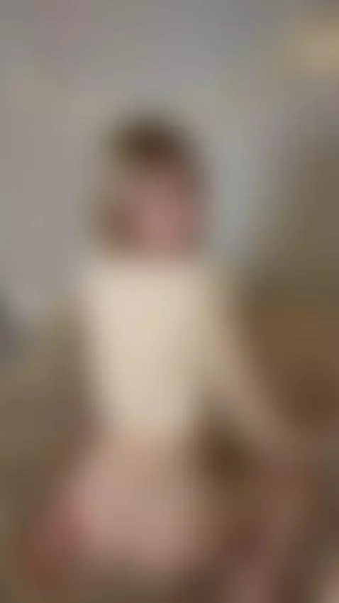 I’m your cute teen girl next door with a dirty mind by slyykarina