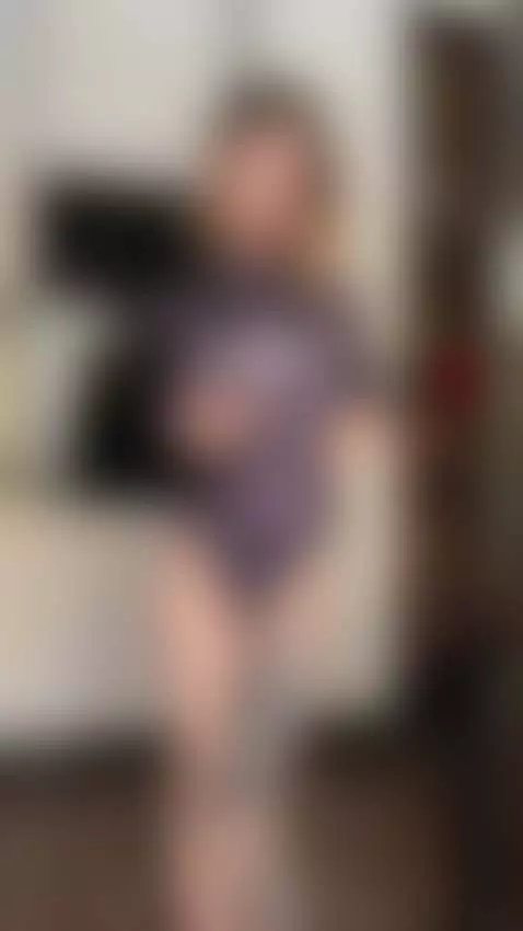 Let’s play horny games together by slyykarina