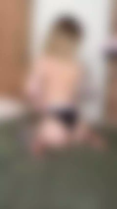 I like it when you cum on my ass by slyykarina