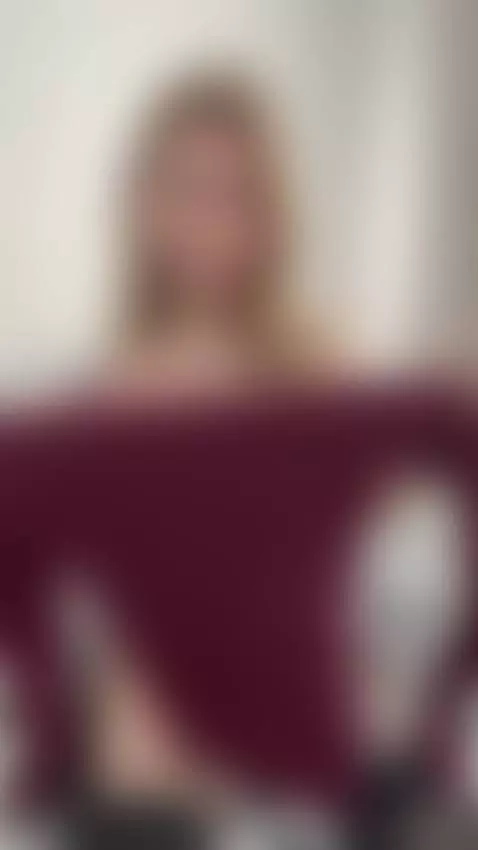 I want to feel your cock slowly entering me by slyykarina