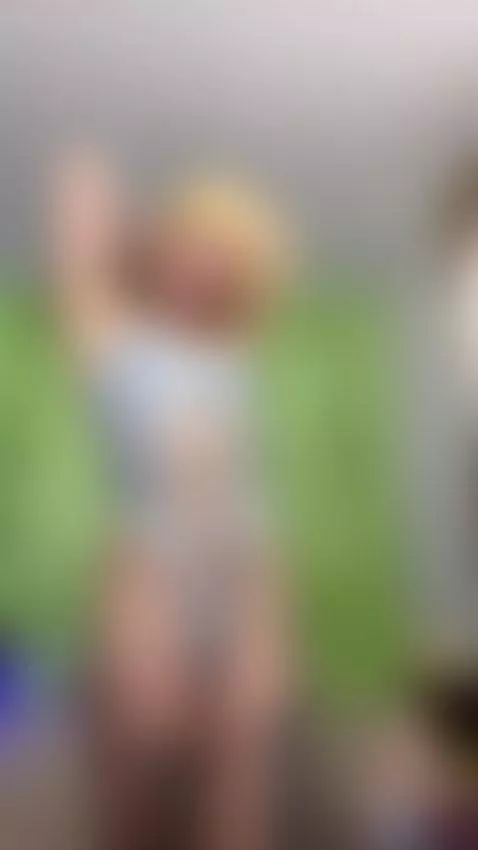 Cutie blonde by sophiejohns