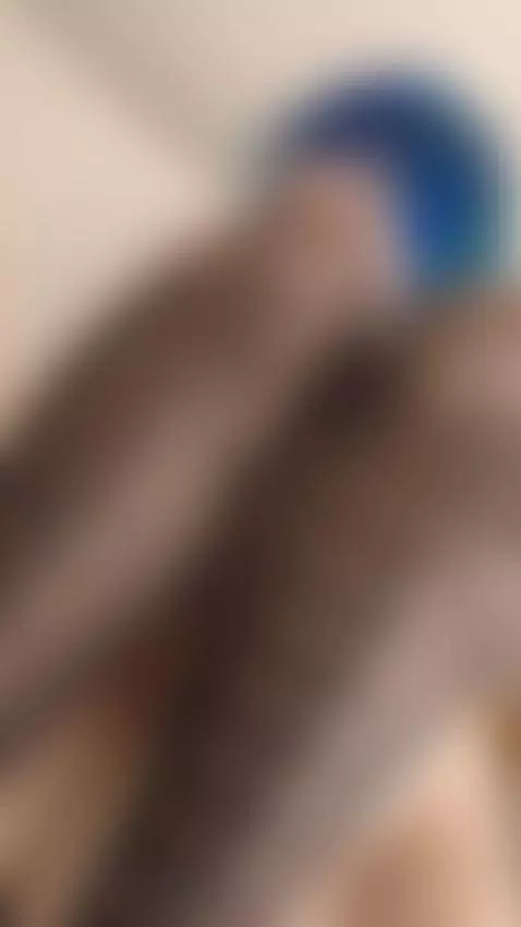 Confident curves and passionate moments - all yours on my OF... by verarooon