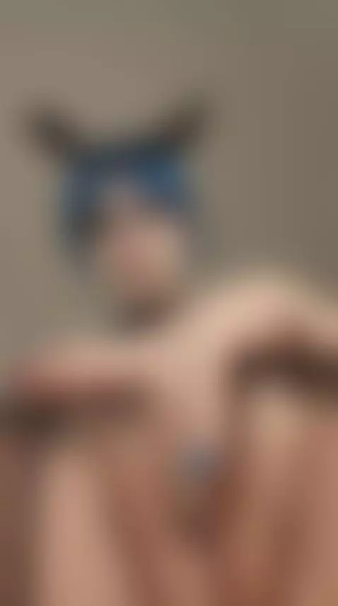 Bold Hair, Bold Clit 😈 only on OF 🗝️ by verarooon