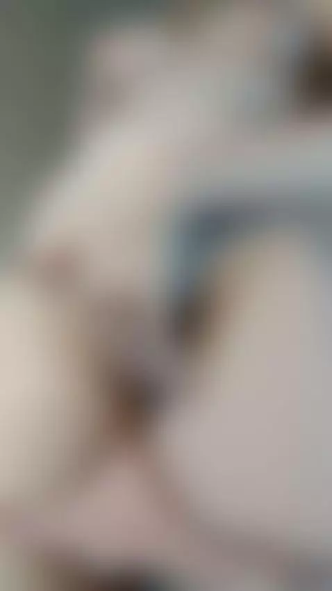 A slim frame with a perfectly phat pussy. See all it can do ... by verarooon