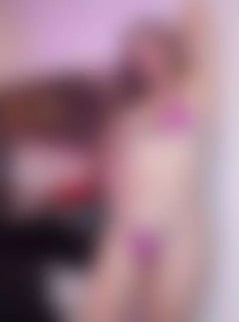 Dirty dreams start here 💋🔥 https://www.camsoda.com/chloeetay... by chloeetaylorr