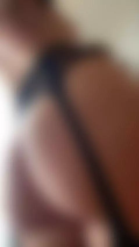 Try not to look twice 😌 by megantoria