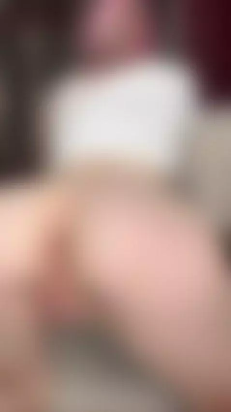 Want more? 😉 Check her bio — OnlyFans there by miablooom