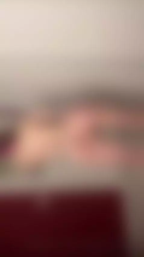 She shares warmth and smiles 😊 Subscribe so you don’t miss a... by miablooom