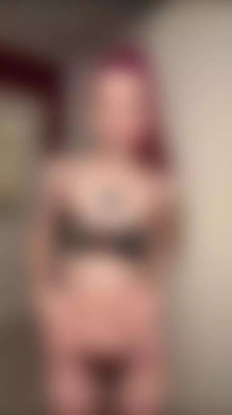 This vibe deserves a closer look. Only on OnlyFans 🌟 by miablooom