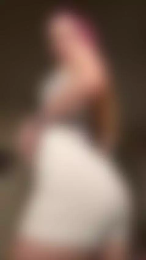 Her smile will win you over — tap “follow” 😊 by miablooom