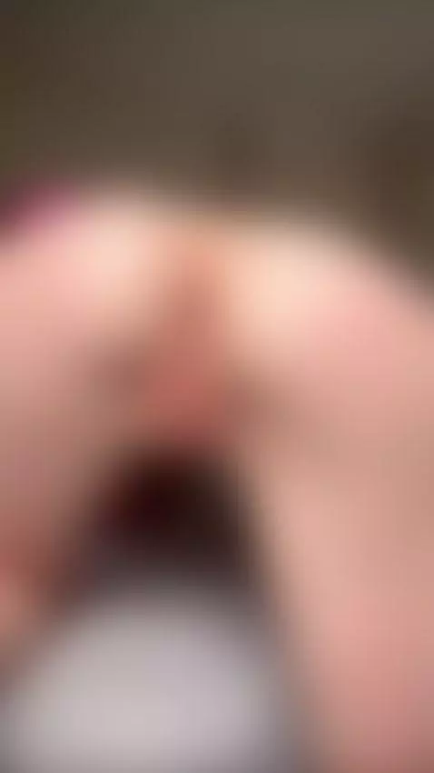 Every frame glows — tap “follow” ✨ by miablooom