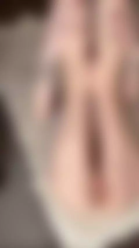 A little fire and a lot of charm. Follow 🔥 by miablooom