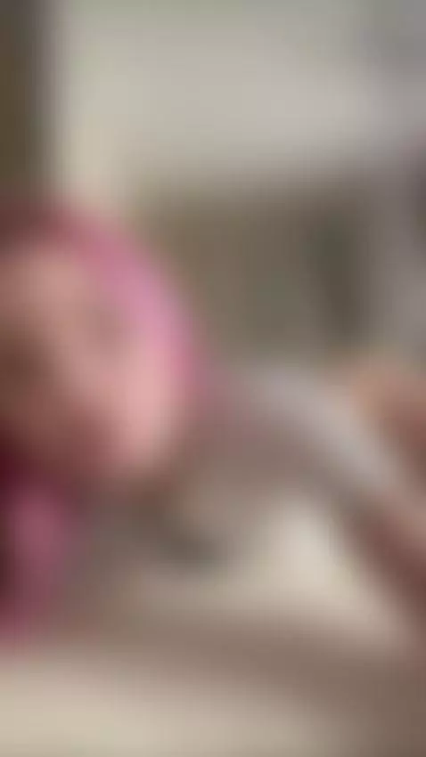 Sensual energy and strong presence. Like it. by miablooom