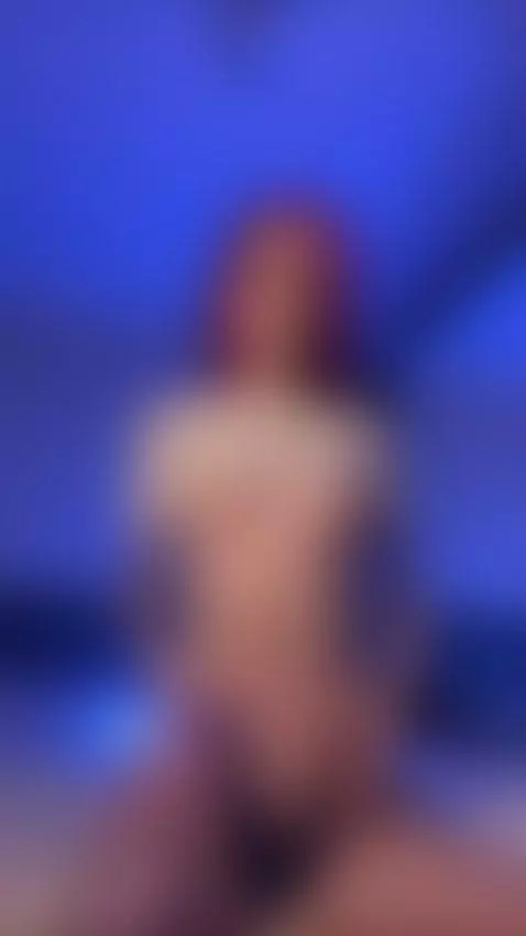 Catch the moment 💫 by miablooom