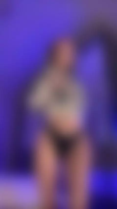 Clit throbbing hard, wanna cum right in your mouth 😏 by miablooom