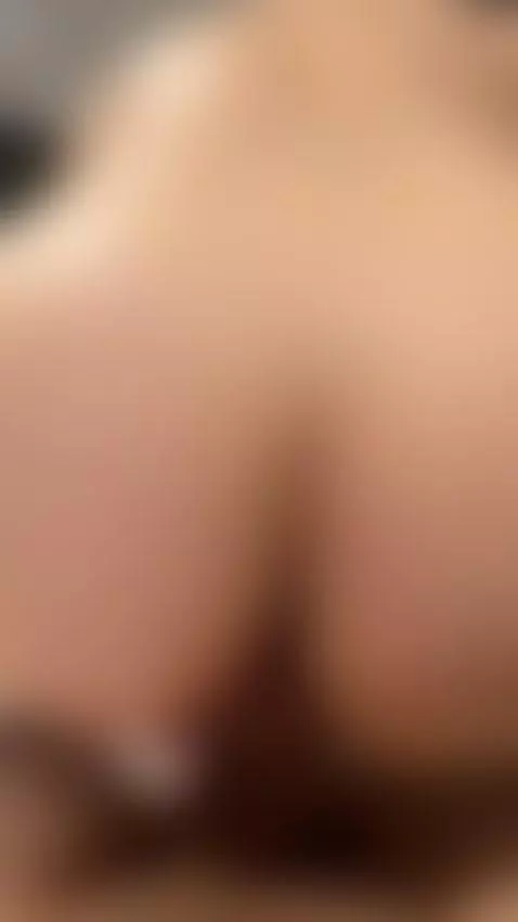 Montando a mi hermanastro! by liatovarr