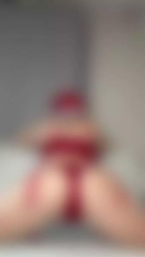 playing with my wet pussy and big ass, let's meet on OF by marshmelly