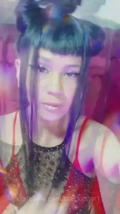 Hot brunette babe in true colours by blackxstar11