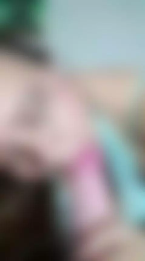 I want your cum in my mouth and face by birdydavis69